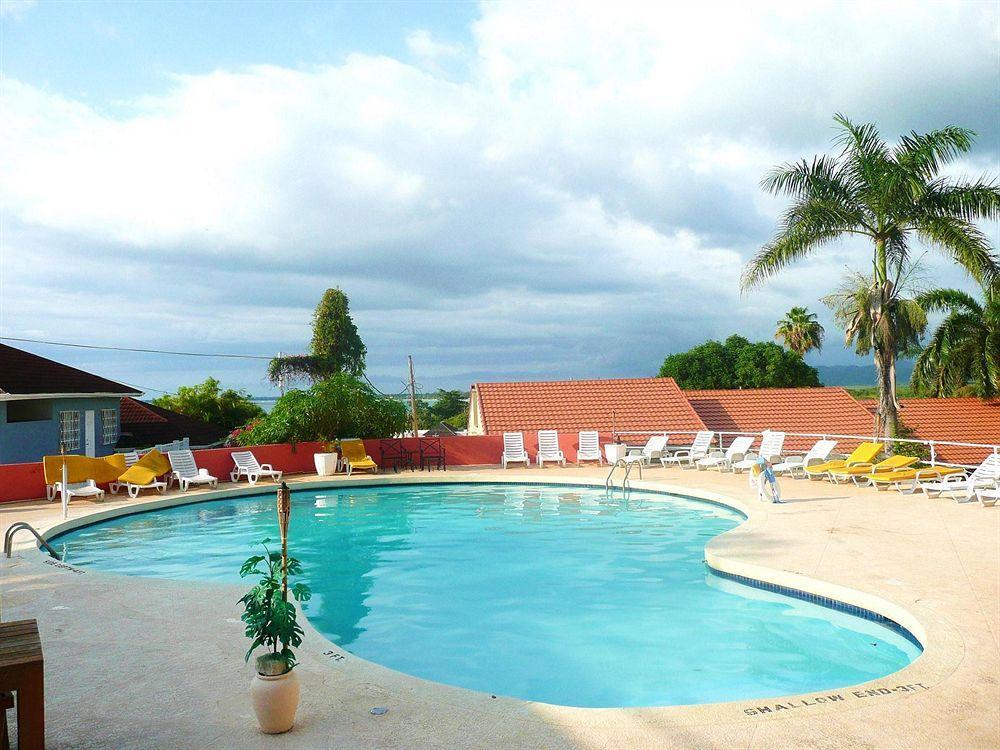 Caribbean Sunset Resort Negril Exterior foto