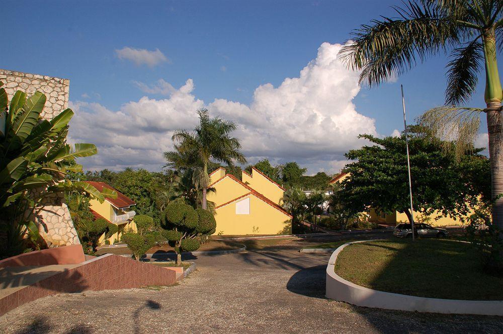 Caribbean Sunset Resort Negril Exterior foto